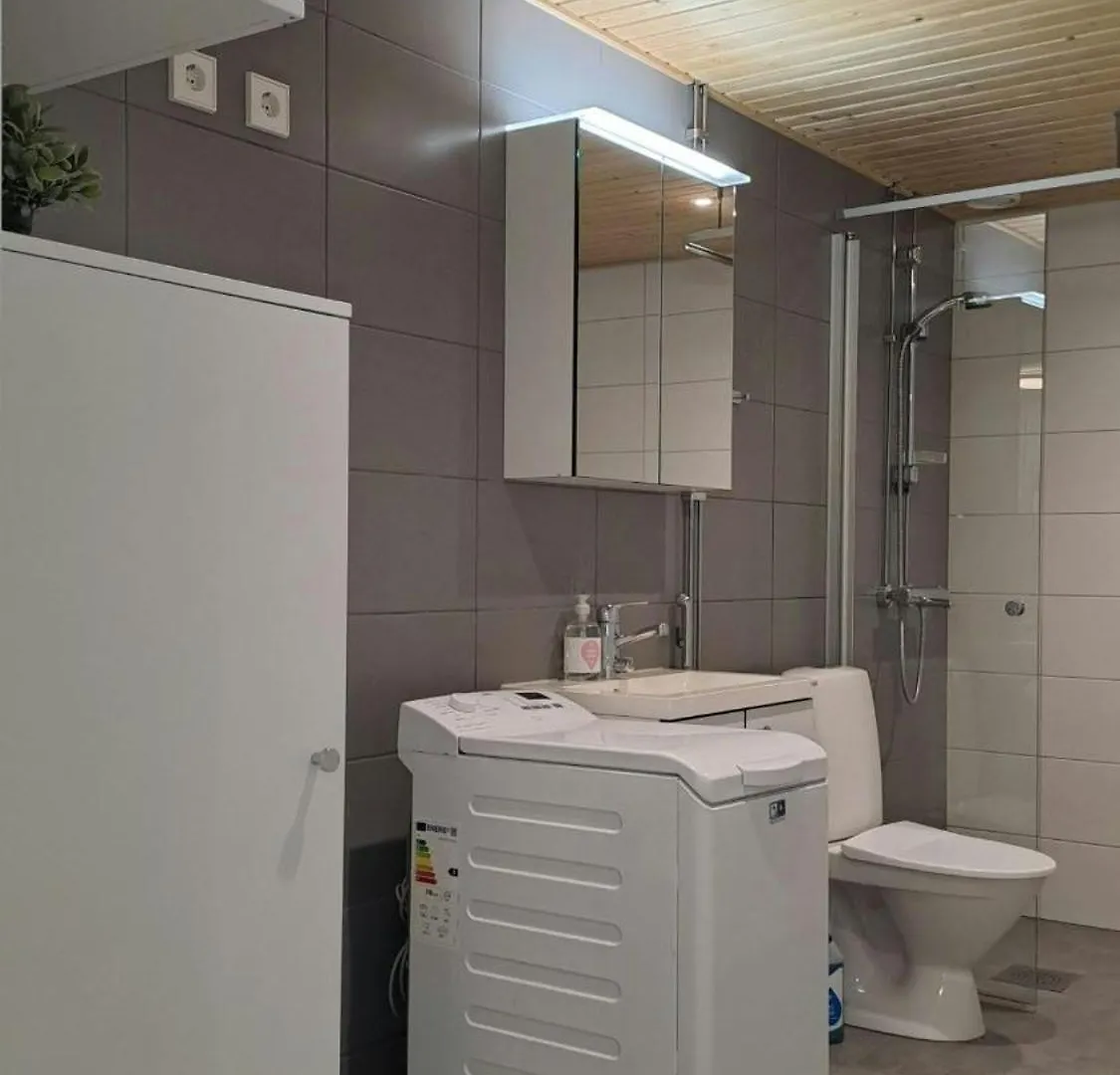 Spacious Apartment For 6 In Jatkasaari Helsinki